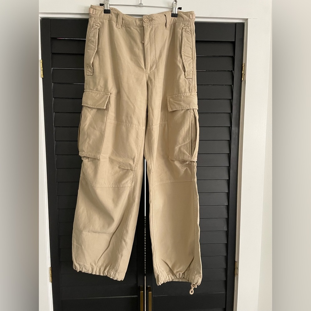 Aritzia TNA Supply Cargo Pants